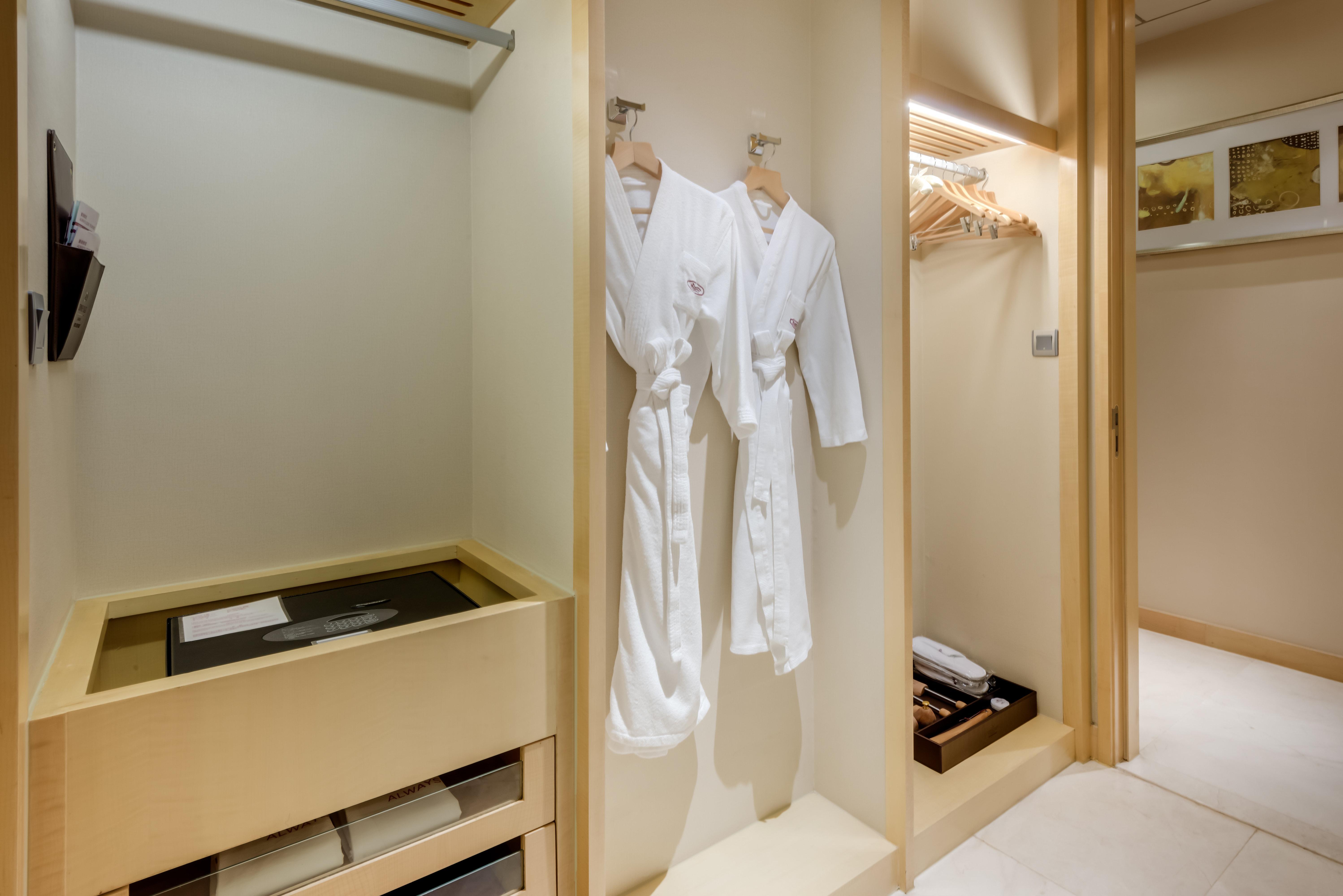 Crowne Plaza Xiangyang By Ihg Otel Dış mekan fotoğraf