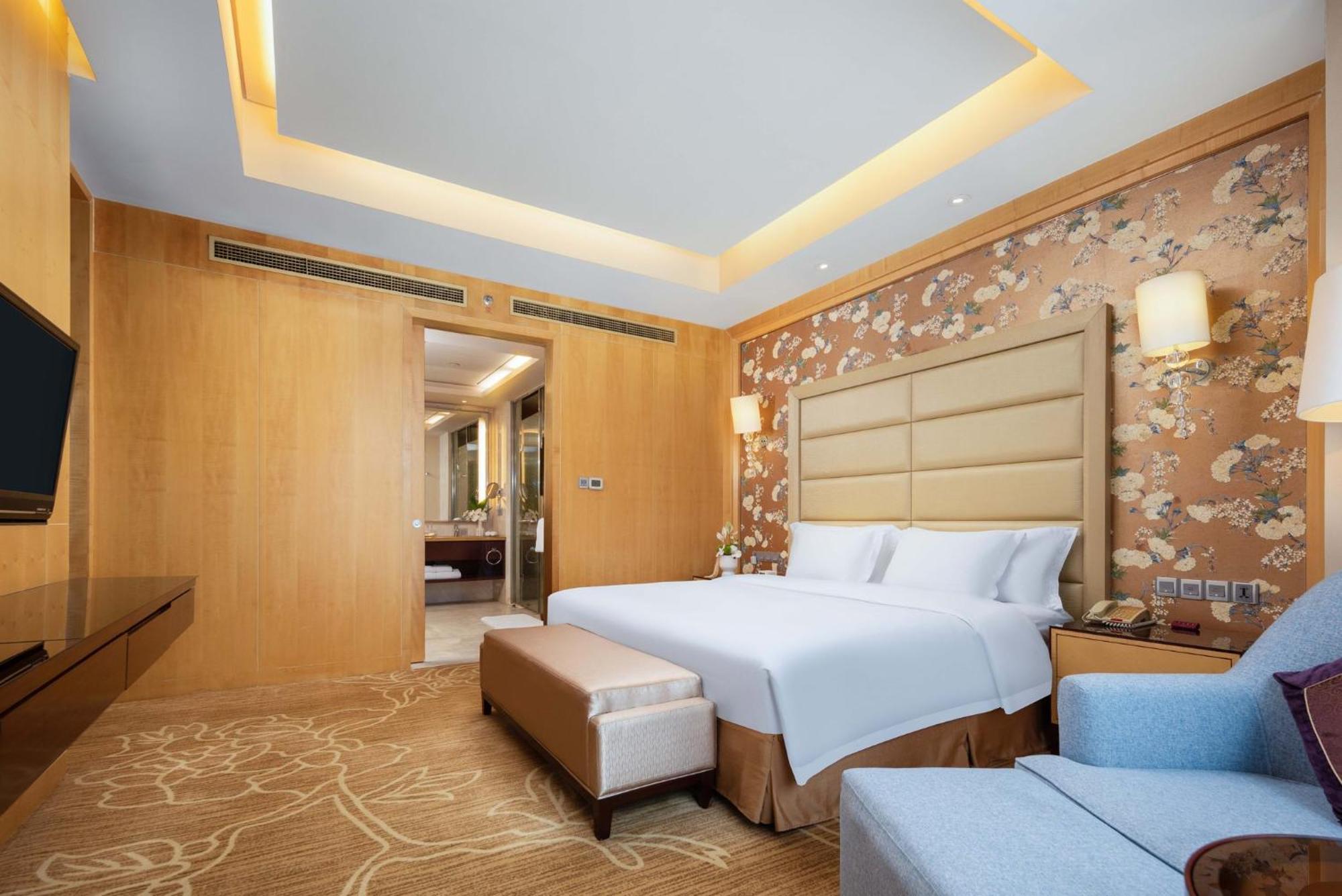 Crowne Plaza Xiangyang By Ihg Otel Dış mekan fotoğraf