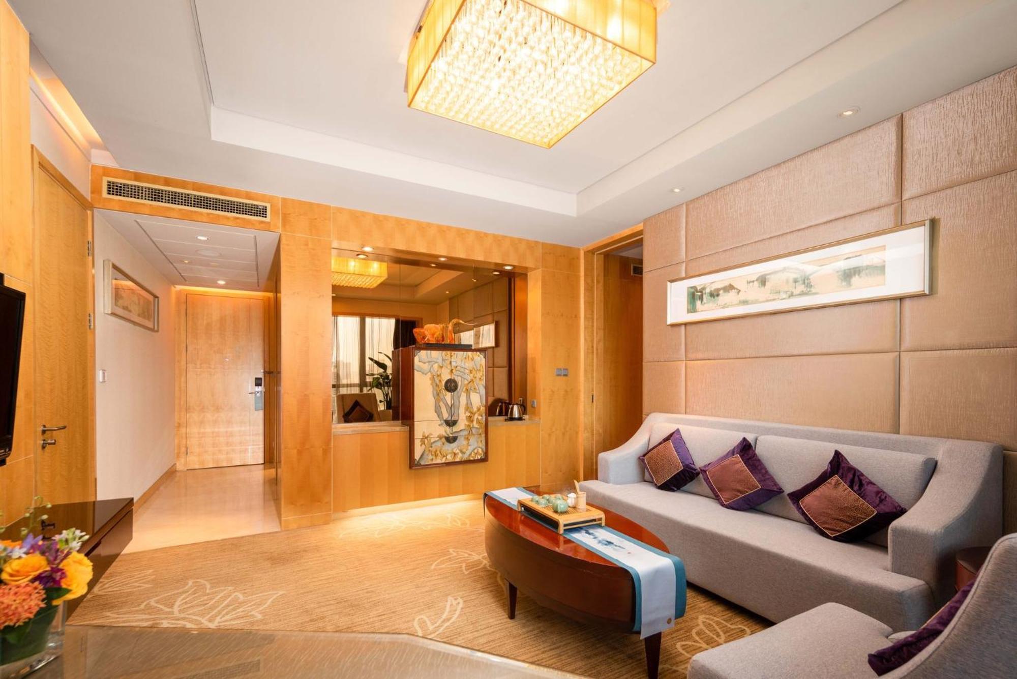 Crowne Plaza Xiangyang By Ihg Otel Dış mekan fotoğraf